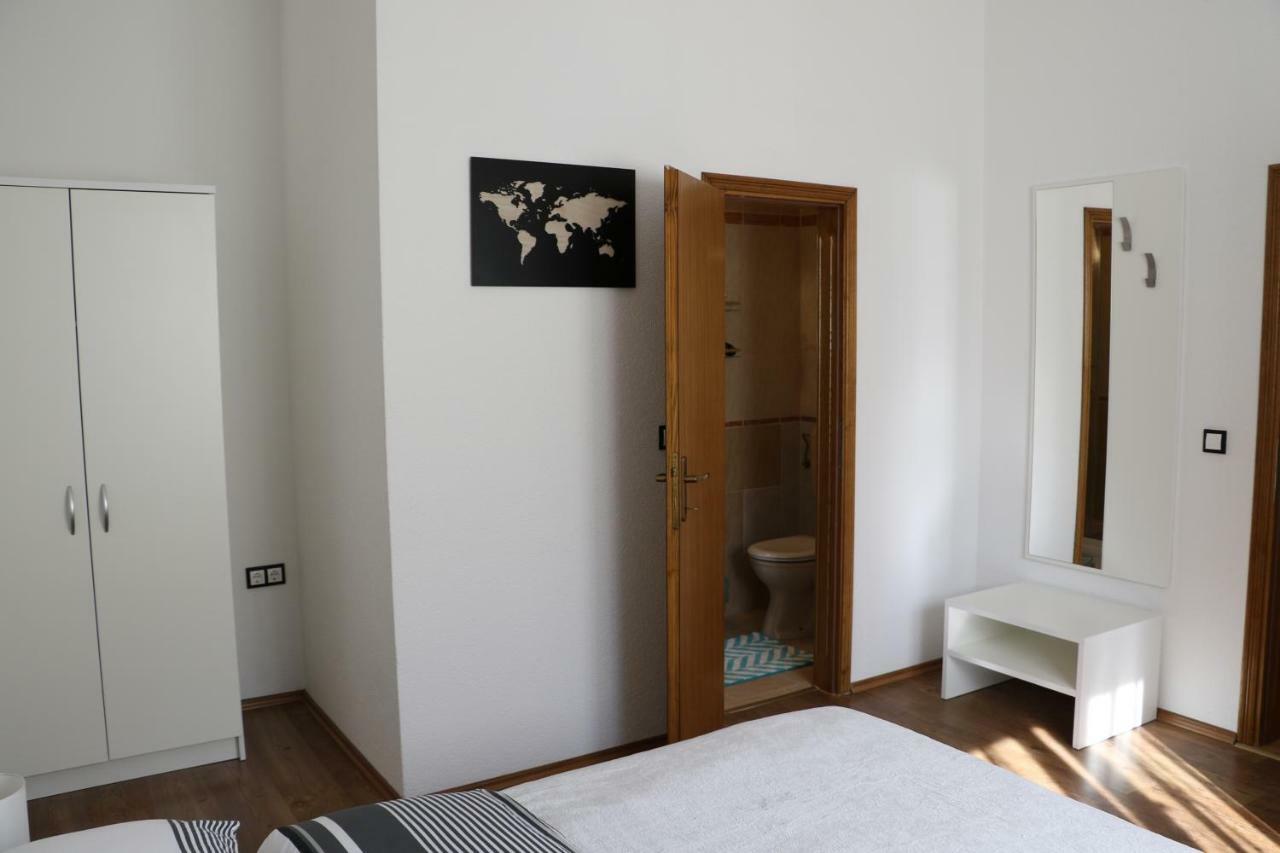 Guesthouse Mario Korenica Luaran gambar