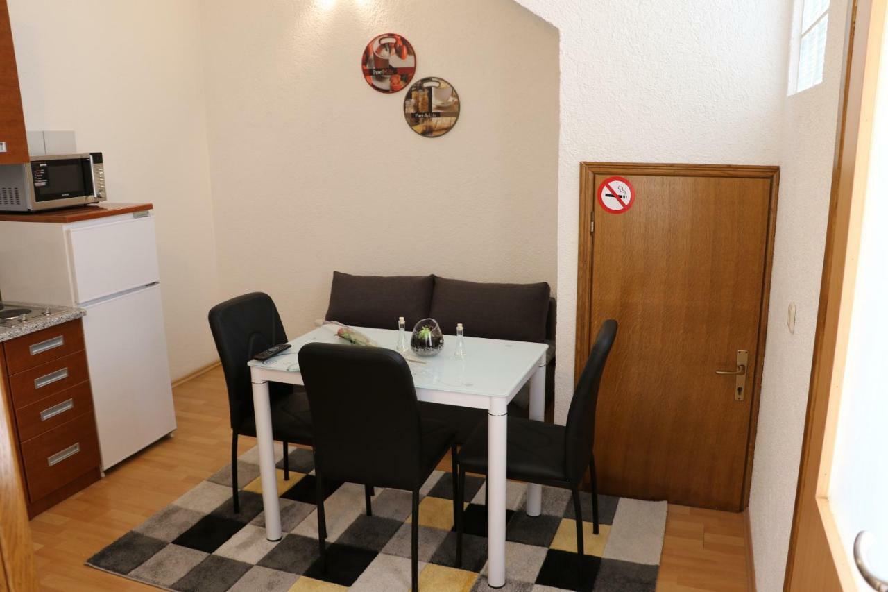 Guesthouse Mario Korenica Luaran gambar