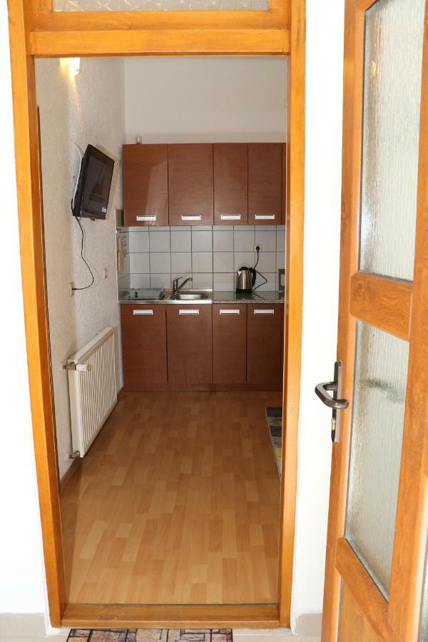 Guesthouse Mario Korenica Luaran gambar